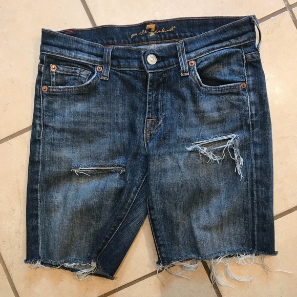 7 4AMK Distressed jeans shorts - Picture 1 of 4